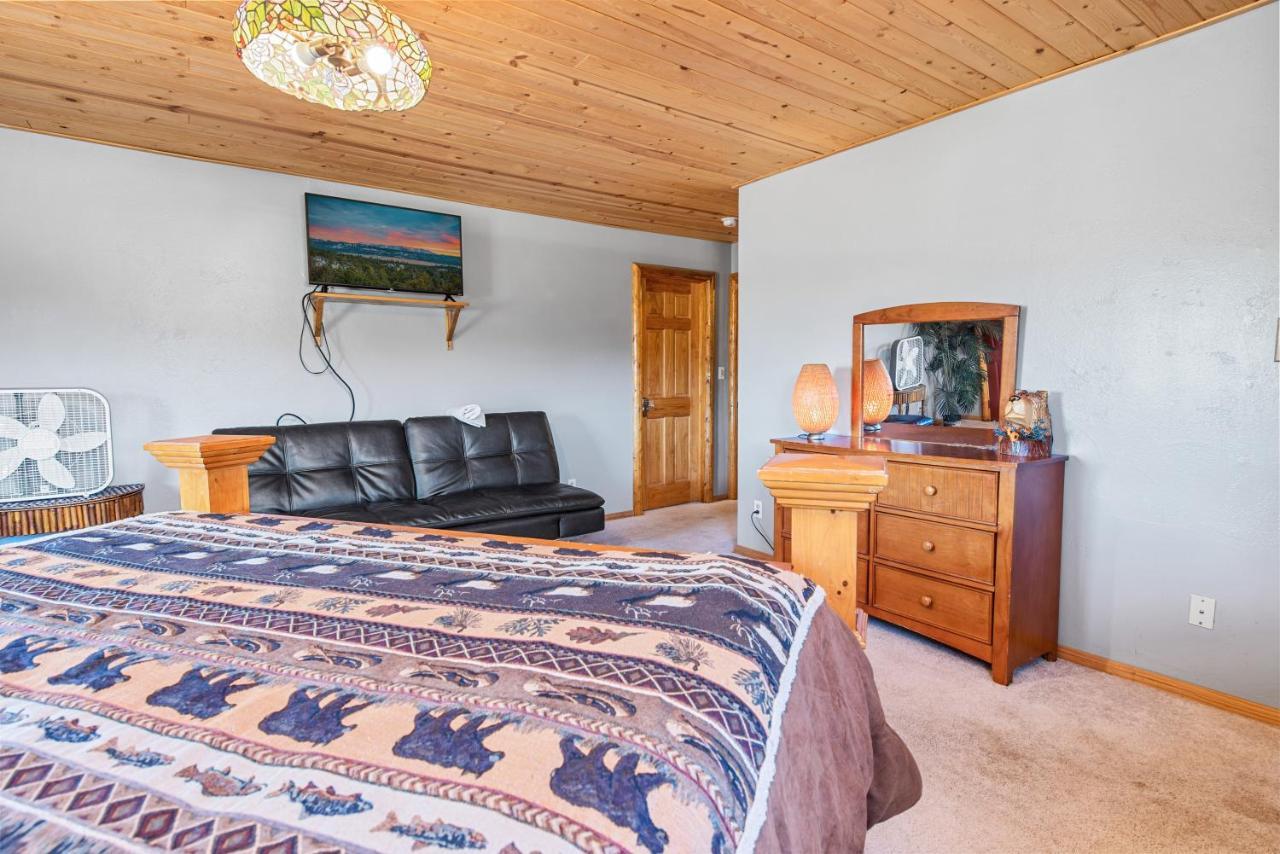 Bear Family Ranch - Perfect For Groups! Ideal Location For Stargazing And Sky Watching! Біг-Беар-Сіті Екстер'єр фото