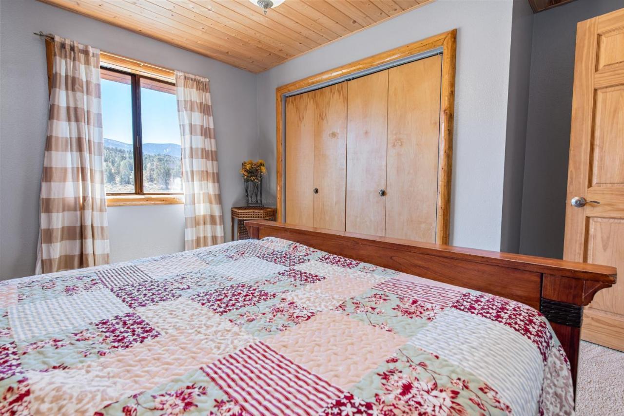 Bear Family Ranch - Perfect For Groups! Ideal Location For Stargazing And Sky Watching! Біг-Беар-Сіті Екстер'єр фото