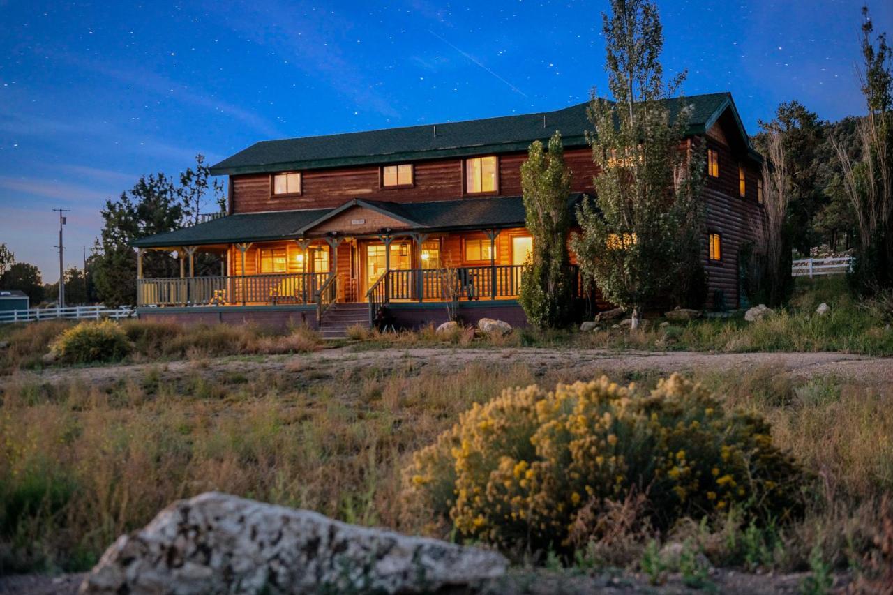 Bear Family Ranch - Perfect For Groups! Ideal Location For Stargazing And Sky Watching! Біг-Беар-Сіті Екстер'єр фото