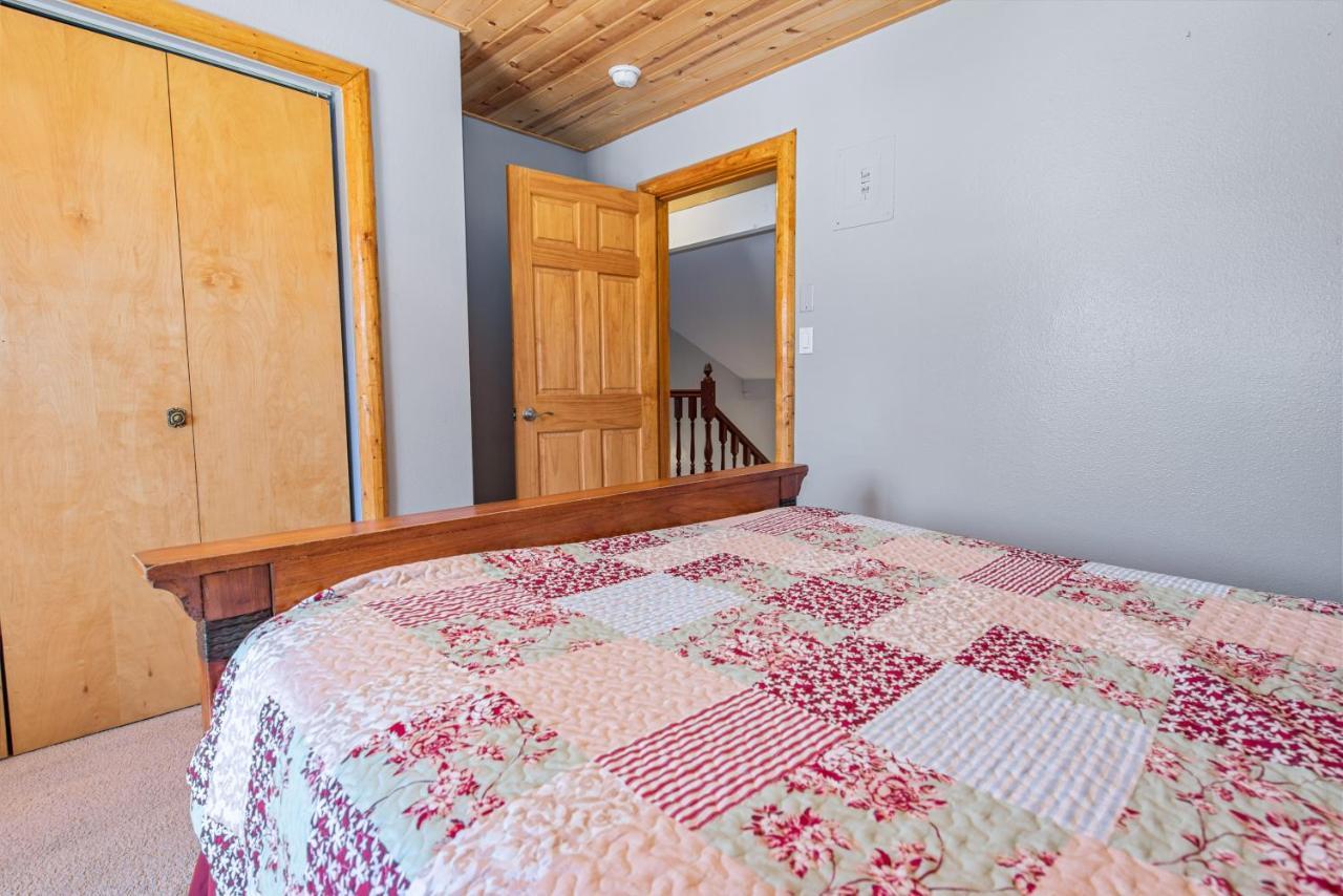 Bear Family Ranch - Perfect For Groups! Ideal Location For Stargazing And Sky Watching! Біг-Беар-Сіті Екстер'єр фото
